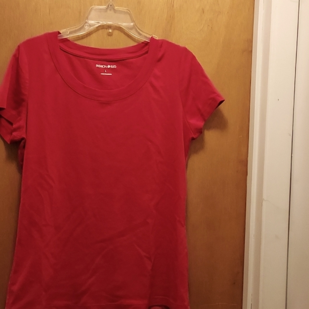 Women's Fashion Bug Tshirt Size L